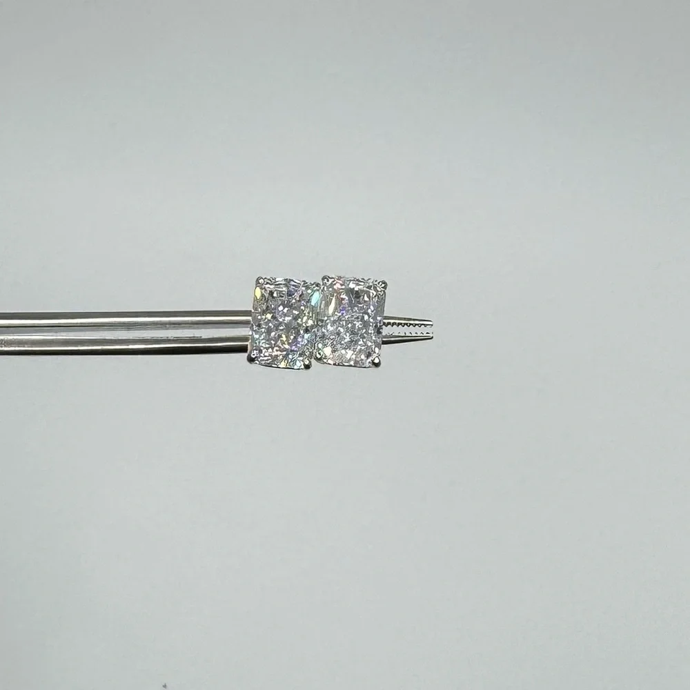 1.5ct Radiant Studs - Picture 14 of 14